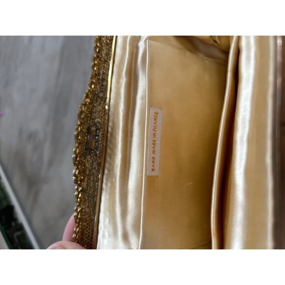 Le Goût du Jour Gold Beaded Swirl Rhinestone Filigree 50s Wrist Bag - Picture 3 of 10